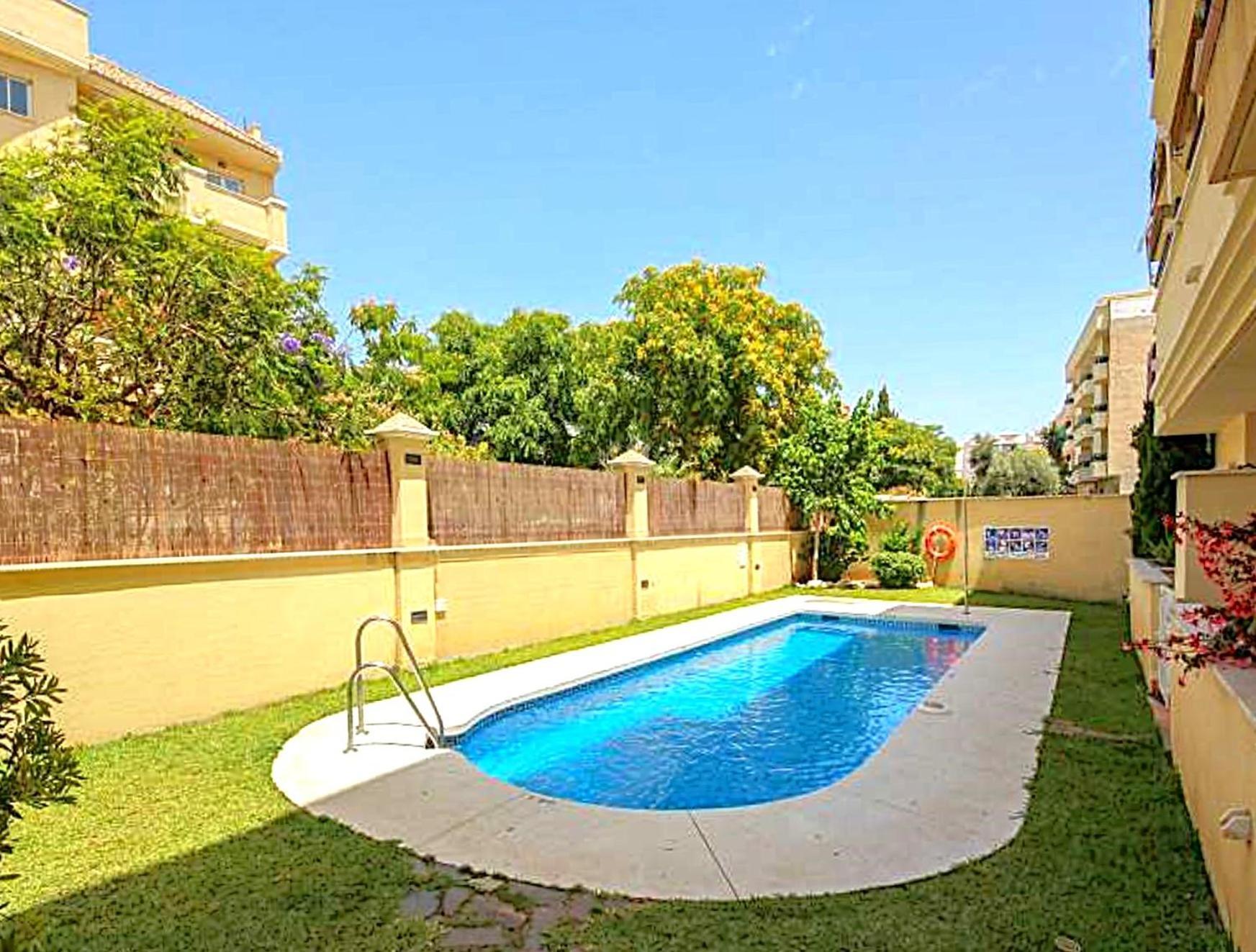 Luxury Apartment Holiday Rental Ne Nerja Dış mekan fotoğraf